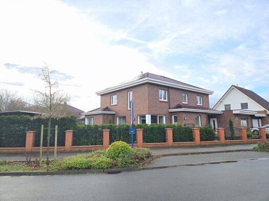 Einfamilienhaus zum Kauf 6 Zimmer 211 m² 713 m² Grundstück Vechta 49377
