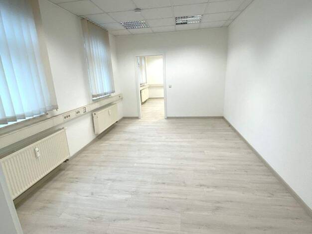 Bürofläche zur Miete 220 € 3 Zimmer 50 m² Bürofläche Steinach 96523