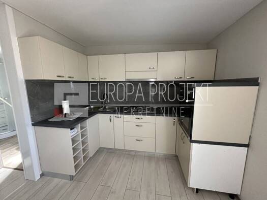 Haus zum Kauf 150.000 € 2 Zimmer 50 m² Zadar