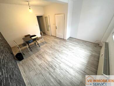 Reihenmittelhaus zum Kauf 85.000 € 5 Zimmer 112 m² 194 m² Grundstück Wasungen 98634