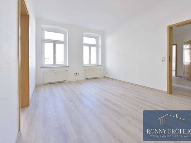 Wohnung zur Miete 325 € 2 Zimmer 55 m² Dr.-Külz-Straße 35 Meerane Meerane 08393