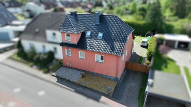 Doppelhaushälfte zum Kauf 215.000 € 5 Zimmer 135 m² 530 m² Grundstück Altentreptow Altentreptow 17087