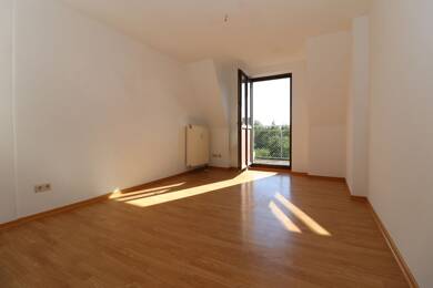 Wohnung zur Miete 310 € 2 Zimmer 55,8 m² Dachgeschoss, 4. Geschoss frei ab 01.10.2025 Brautwiesenstraße VH 11 Innenstadt Görlitz 02826