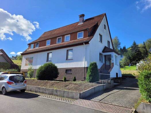 Einfamilienhaus zum Kauf 155.000 € 6 Zimmer 165 m² 565 m² Grundstück Brunnenstraße 30 Malkomes Schenklengsfeld 36277