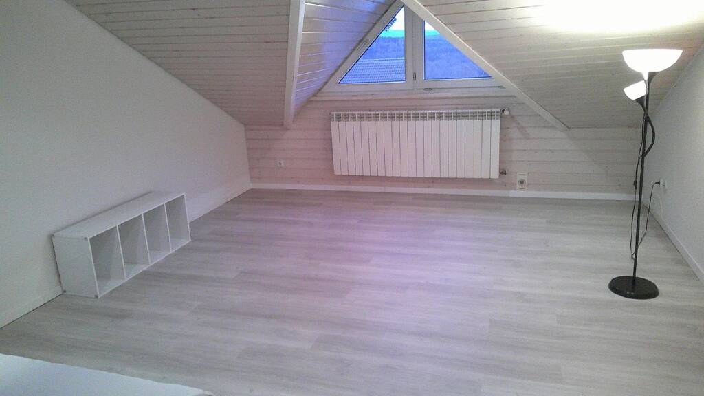 Studio zur Miete 320 € 1 Zimmer 39 m² 1. Geschoss frei ab sofort Roßkuppenstraße Marbach Petersberg 36100