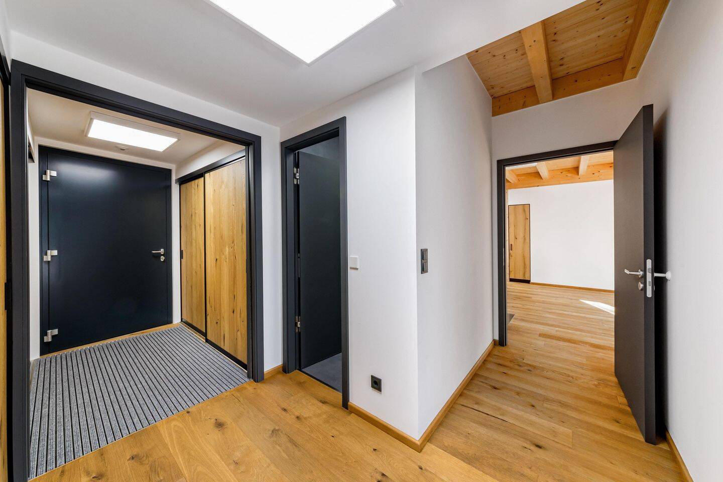 Einfamilienhaus zum Kauf - Widok 6