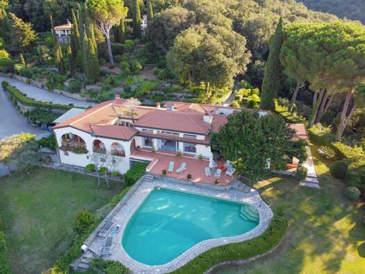 Villa zum Kauf 3.700.000 € 16 Zimmer 503 m² 48.000 m² Grundstück Marciana 57030