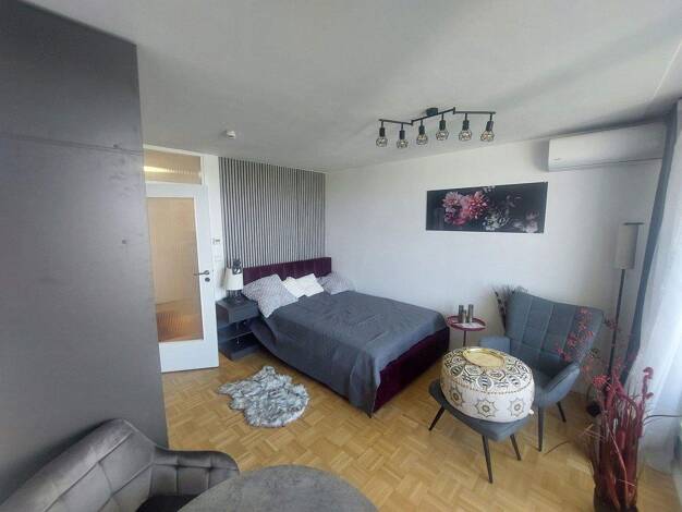Studio zur Miete 1.250 € 1 Zimmer 30 m² Freischützstr. 110 Bogenhausen München 81927