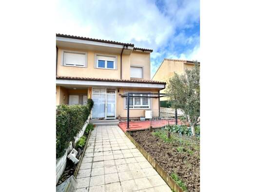 Villa zum Kauf 254.000 € 4 Zimmer 238 m² 250 m² Grundstück Valverde de la Virgen 24391