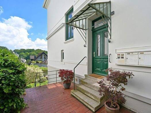 Mehrfamilienhaus zum Kauf als Kapitalanlage geeignet 1.250.000 € 298 m² 403 m² Grundstück Blankenese Hamburg 22587