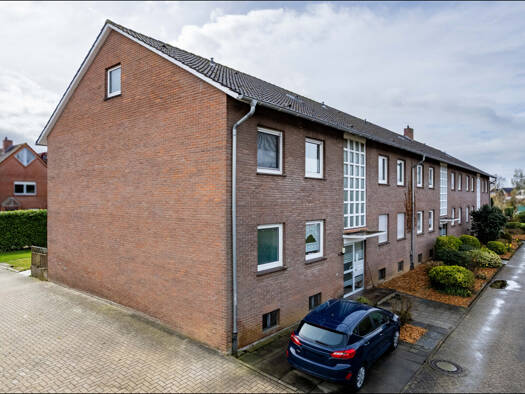 Mehrfamilienhaus zum Kauf als Kapitalanlage geeignet 1.230.000 € 966 m² 2.542 m² Grundstück Uelsen Uelsen 49843