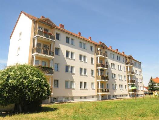 Wohnung zur Miete 381 € 3 Zimmer 56 m² 3. Geschoss frei ab sofort Beethovenstraße (Bitterfeld) 6 Bitterfeld Bitterfeld-Wolfen 06749