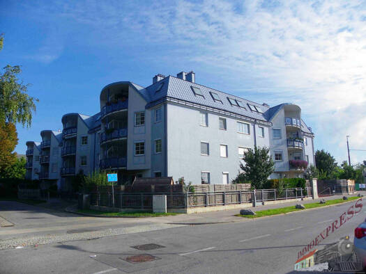 Wohnung zur Miete 615 € 3 Zimmer 74 m² 2. Geschoss frei ab sofort Schwechat 2320