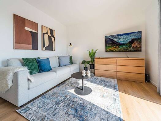 Wohnung zur Miete auf Zeit 1.650 € 2 Zimmer 44 m² frei ab 01.10.2026 Ostend Innenstadt IV 60385