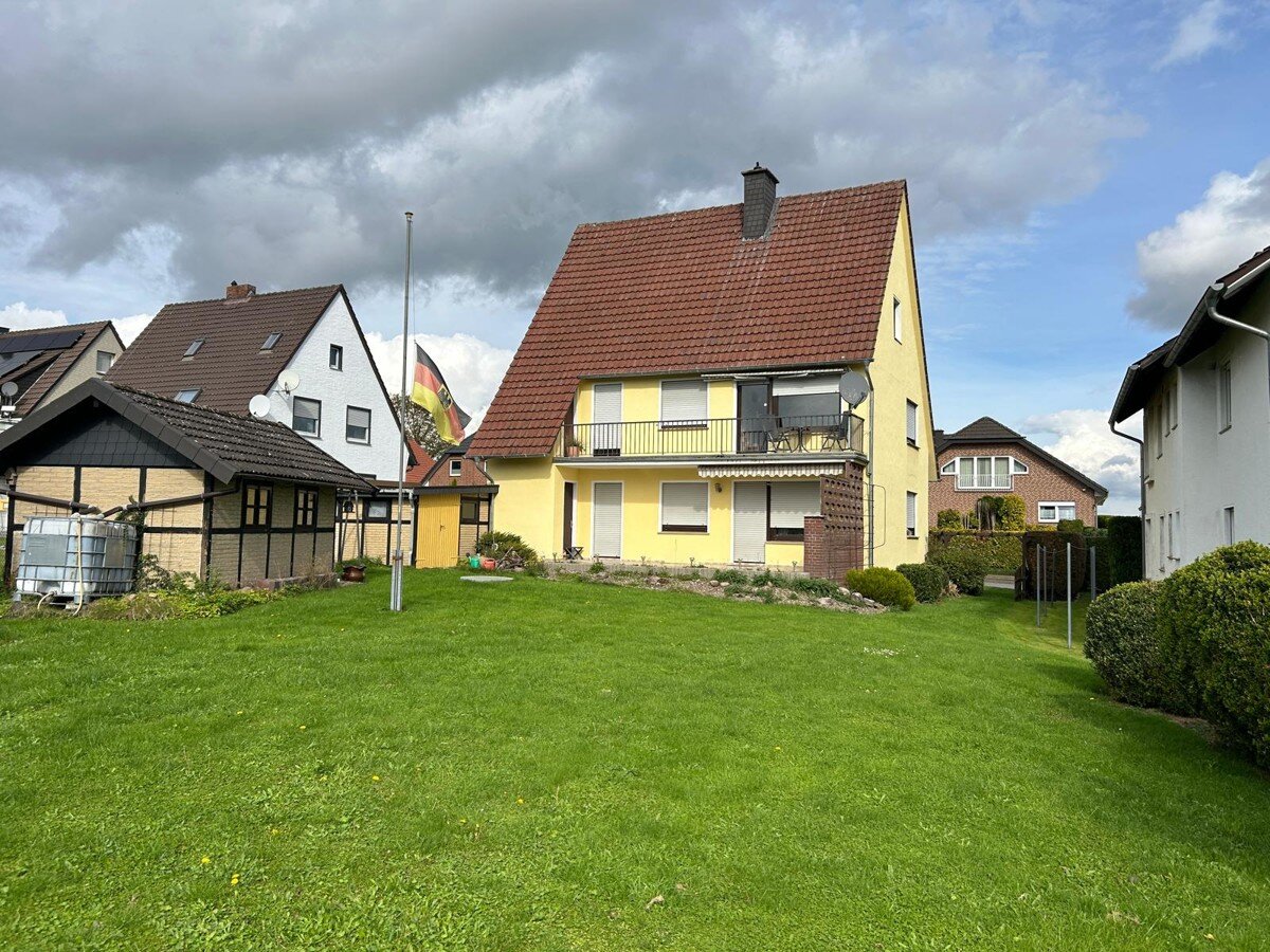 Mehrfamilienhaus zum Kauf 259.000 € 9 Zimmer 152 m²<br/>Wohnfläche 849 m²<br/>Grundstück Eickum Herford / Eickum 32051