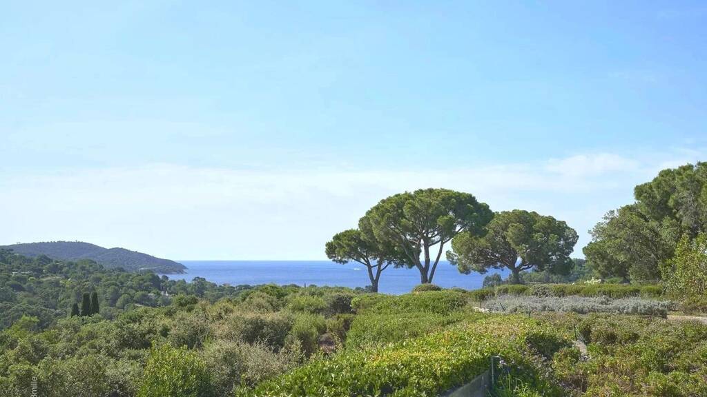 Einfamilienhaus zum Kauf 6.825.000 € 10 Zimmer 280 m² 14.228 m² Grundstück LA CROIX VALMER 83420