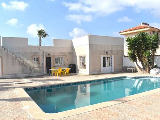 Haus zum Kauf 345.000 € 196 m² 1.240 m² Grundstück San Fulgencio 03177