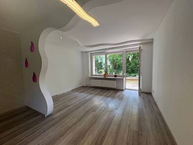 Wohnung zum Kauf 289.000 € 4 Zimmer 93,9 m² Souterrain, UG frei ab sofort Schoppershof Nürnberg 90491