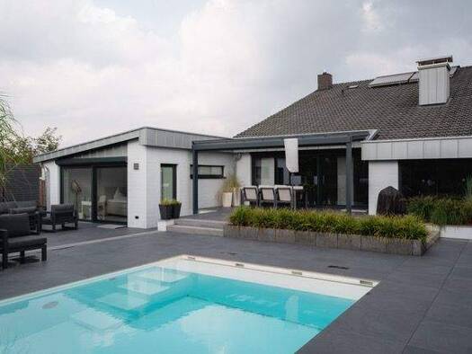 Einfamilienhaus zum Kauf provisionsfrei 945.000 € 6 Zimmer 226,6 m² 825 m² Grundstück Dissau Stockelsdorf 23617