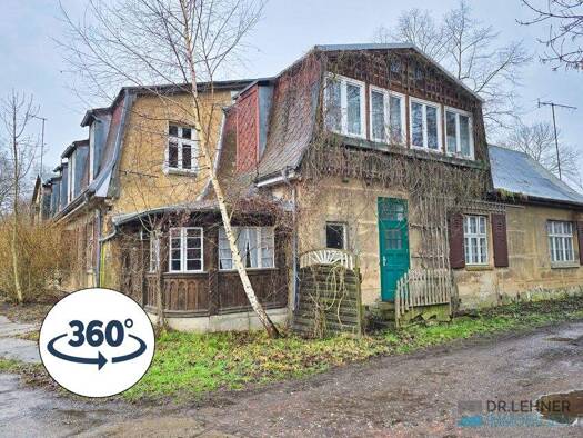 Haus zum Kauf 45.000 € 18 Zimmer 450 m² 12.131 m² Grundstück Jarmen 17126