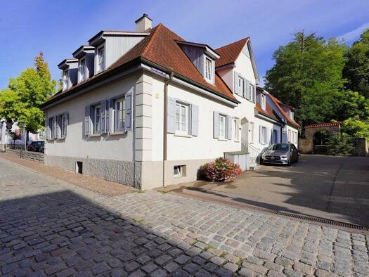Mehrfamilienhaus zum Kauf provisionsfrei 769.000 € 9 Zimmer 312 m² 274 m² Grundstück Bad Wimpfen Bad Wimpfen 74206