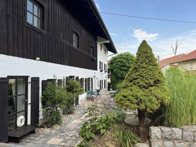 Bauernhaus zum Kauf provisionsfrei 1.998.000 € 12 Zimmer 507 m² 3.000 m² Grundstück Unterrain 2 Tuntenhausen 83104