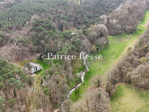 Haus zum Kauf 530.000 € 9 Zimmer 230 m² 32.825 m² Grundstück Loches 37600