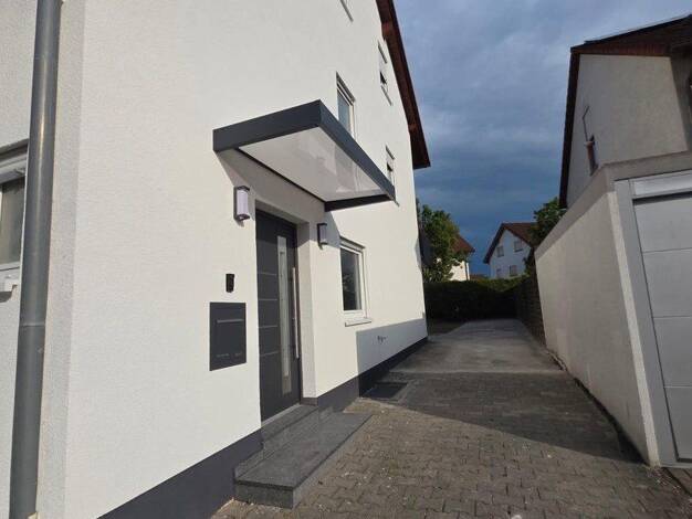 Reihenendhaus zur Miete 1.650 € 5 Zimmer 120 m² 212 m² Grundstück Kochendorf Bad Friedrichshall 74177