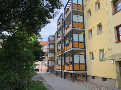 Wohnung zur Miete 299 € 2 Zimmer 47,7 m² 4. Geschoss frei ab 01.09.2025 Preuskerstraße 10 Großenhain Großenhain 01558