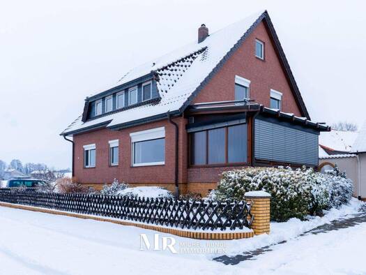 Mehrfamilienhaus zum Kauf provisionsfrei 345.000 € 8 Zimmer 163,5 m² 807 m² Grundstück Stemmen Barsinghausen 30890