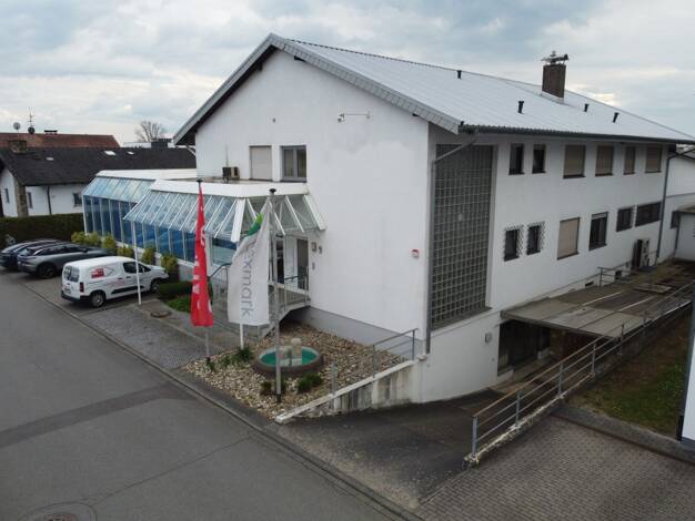 Immobilie zum Kauf als Kapitalanlage geeignet 928,6 m² 2.004 m² Grundstück teilbar ab 791 m² Laudenbach 69514