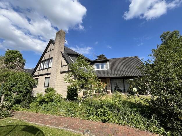 Mehrfamilienhaus zum Kauf 300.000 € 6 Zimmer 224 m² 716 m² Grundstück Bünde 32257