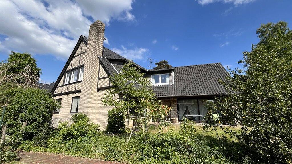Mehrfamilienhaus zum Kauf 300.000 € 6 Zimmer 224 m² 716 m² Grundstück Bünde 32257