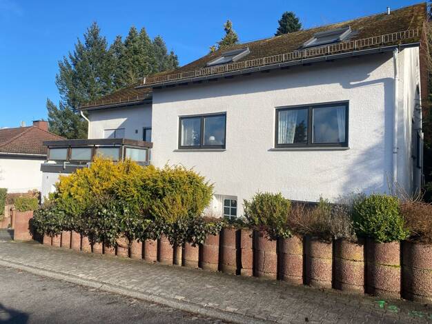 Zweifamilienhaus kaufen in Taunusstein Hahn immowelt