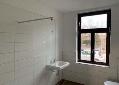 Wohnung zur Miete 561 € 2 Zimmer 74,8 m² EG Berliner Str. 35 Oschersleben Oschersleben 39387