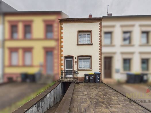 Einfamilienhaus zum Kauf 99.000 € 4 Zimmer 95,2 m² 399 m² Grundstück Schwalbach Schwalbach 66773