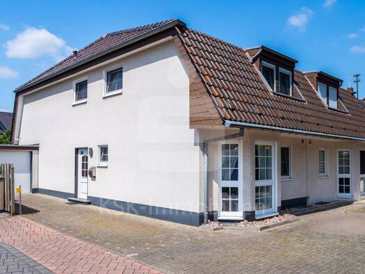Doppelhaushälfte zum Kauf 580.000 € 4 Zimmer 140 m² 352 m² Grundstück frei ab 01.12.2026 Ranzel Niederkassel 53859