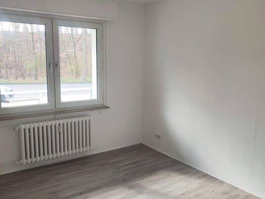 Wohnung zur Miete 460 € 3 Zimmer 65 m² EG frei ab sofort Hermannstraße 66 Marxloh Duisburg 47169