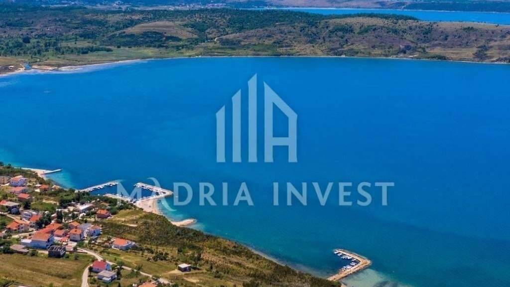 Land-/Forstwirtschaft zum Kauf 178.750 € Rtina, Razanac Razanac