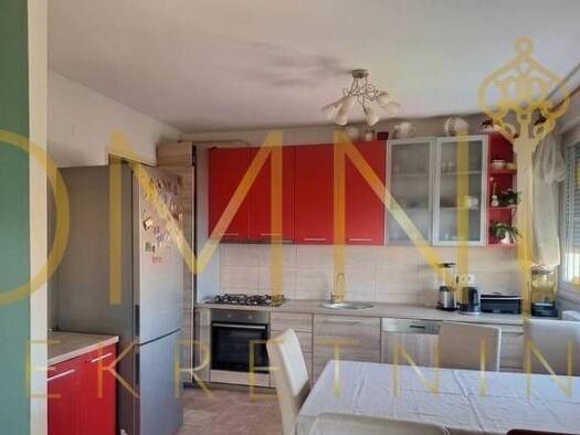 Wohnung zur Miete 850 € 2 Zimmer 75 m² 5. Geschoss Mlaka