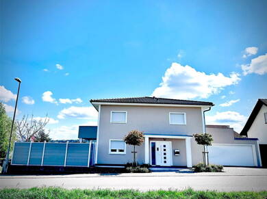 Einfamilienhaus zum Kauf provisionsfrei 1.390.000 € 7 Zimmer 250 m² 520 m² Grundstück frei ab 15.06.2025 Birkenfeld Birkenfeld 75217
