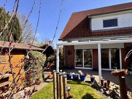 Doppelhaushälfte zum Kauf 420.000 € 4 Zimmer 99,4 m² 299 m² Grundstück Stöckte Winsen (Luhe) 21423