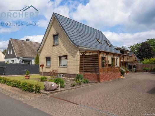 Einfamilienhaus zum Kauf provisionsfrei 348.000 € 6 Zimmer 179,7 m² 731 m² Grundstück Kölln-Reisiek 25337