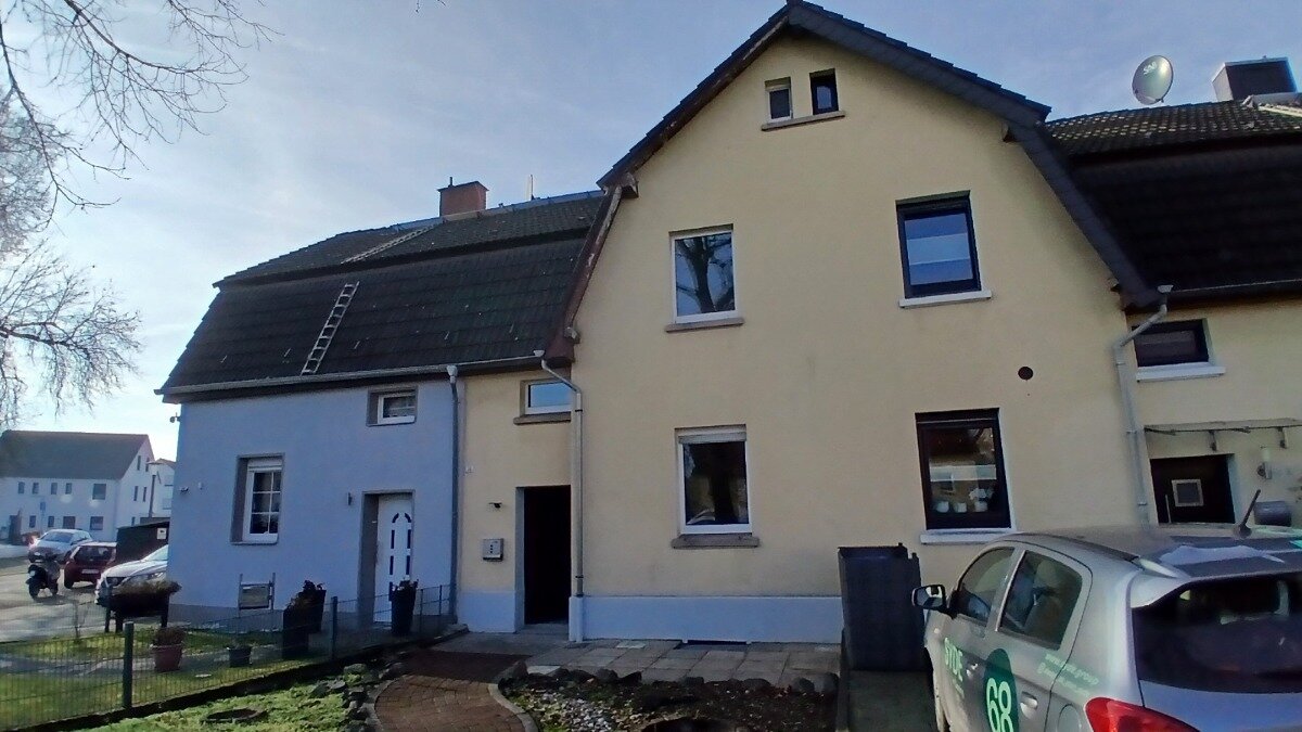 Reihenmittelhaus zum Kauf provisionsfrei 174.000 € 3 Zimmer 80 m²<br/>Wohnfläche 379 m²<br/>Grundstück Sydowstraße 39a Eigen Bottrop 46240