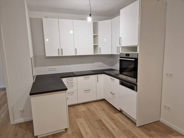Wohnung zur Miete 1.190 € 4 Zimmer 102 m² 1. Geschoss frei ab 01.08.2025 Bleichstraße 10/1 Göppingen - Stadtzentrum Göppingen 73033