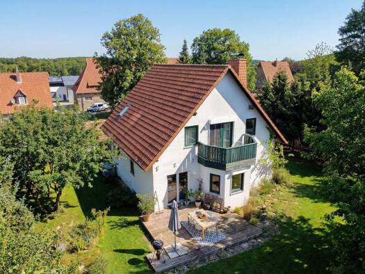 Einfamilienhaus zum Kauf 250.000 € 6 Zimmer 140 m² 900 m² Grundstück Altefeld Herleshausen 37293