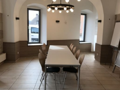 Ladenfläche zur Miete 208 € 93,7 m² Verkaufsfläche Marktplatz 8 Wilhermsdorf Wilhermsdorf 91452