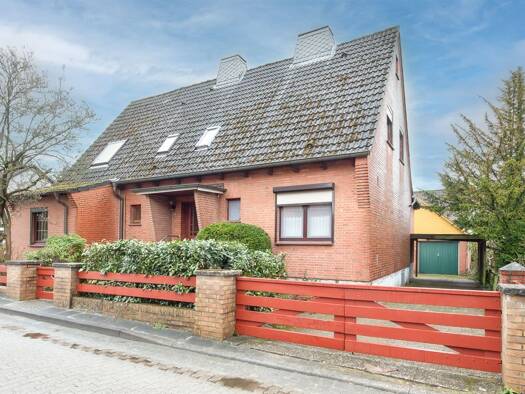 Einfamilienhaus zum Kauf 349.000 € 8 Zimmer 156 m² 614 m² Grundstück Lauenburg 21481