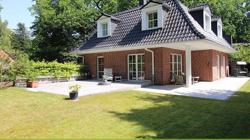 Einfamilienhaus zum Kauf 1.275.000 € 5 Zimmer 210 m² 1.019 m² Grundstück frei ab sofort Großhansdorf 22927