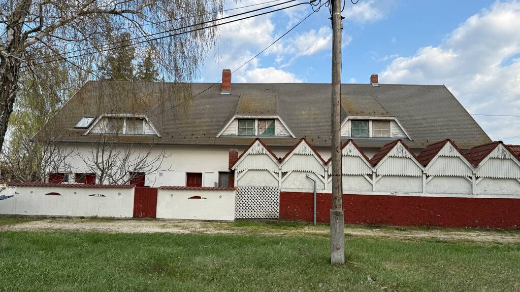 Einfamilienhaus zum Kauf 162.500 € 7 Zimmer 200 m² 186 m² Grundstück Balatonmáriafürdö